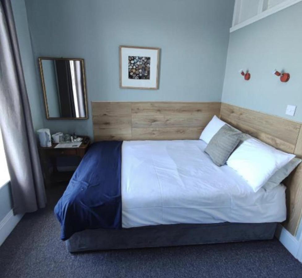Lobster Bed & Breakfast *